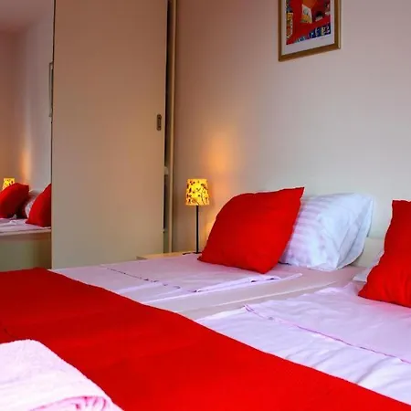 דירה Suncana Obala - Sunny Coast - 5 Min Walk To The