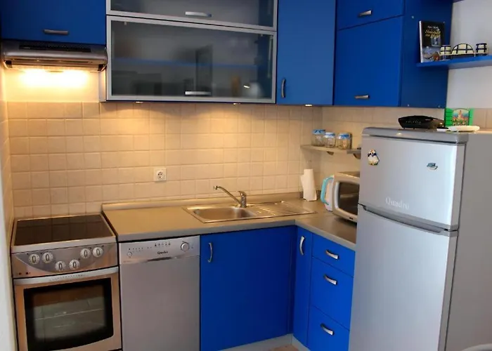 Apartman Suncana Obala - Sunny Coast - 5 Min Walk To The