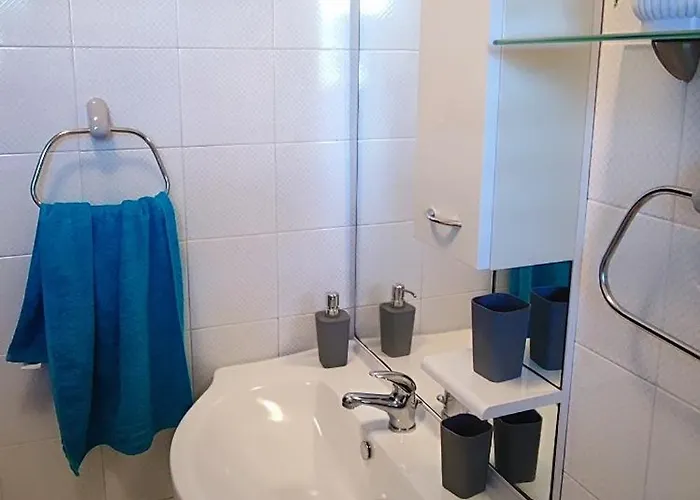 Apartman Suncana Obala - Sunny Coast - 5 Min Walk To The Novi Vinodolski
