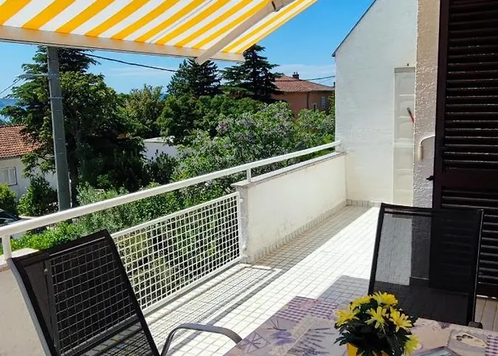 Apartment Suncana Obala - Sunny Coast - 5 Min Walk To The