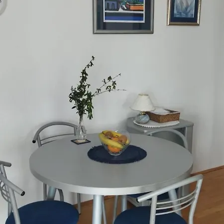 Suncana Obala - Sunny Coast - 5 Min Walk To The