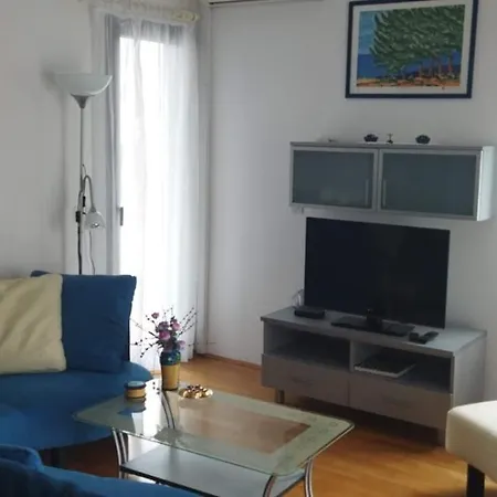 Suncana Obala - Sunny Coast - 5 Min Walk To The דירה *